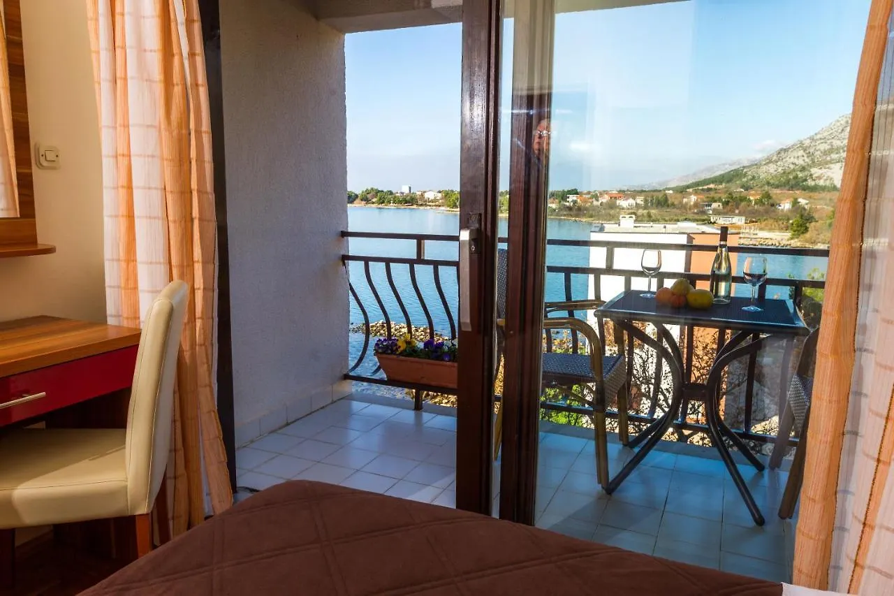 Bed & Breakfast Pansion Croatia Hotel Starigrad Paklenica