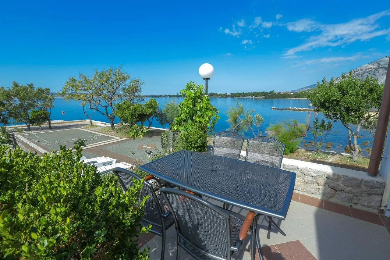 Pansion Croatia Bed & Breakfast Starigrad Paklenica