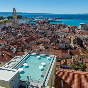 Cornaro Hotel Split