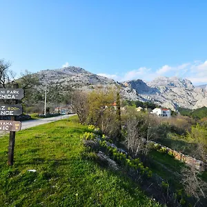 Couette-café Paklenica, Starigrad Paklenica