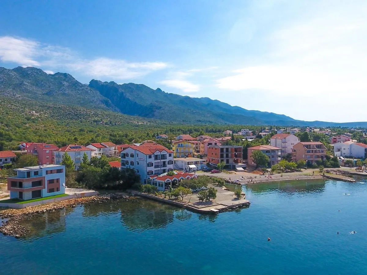 スタリグラード Pansion Croatia Bed & Breakfast クロアチア